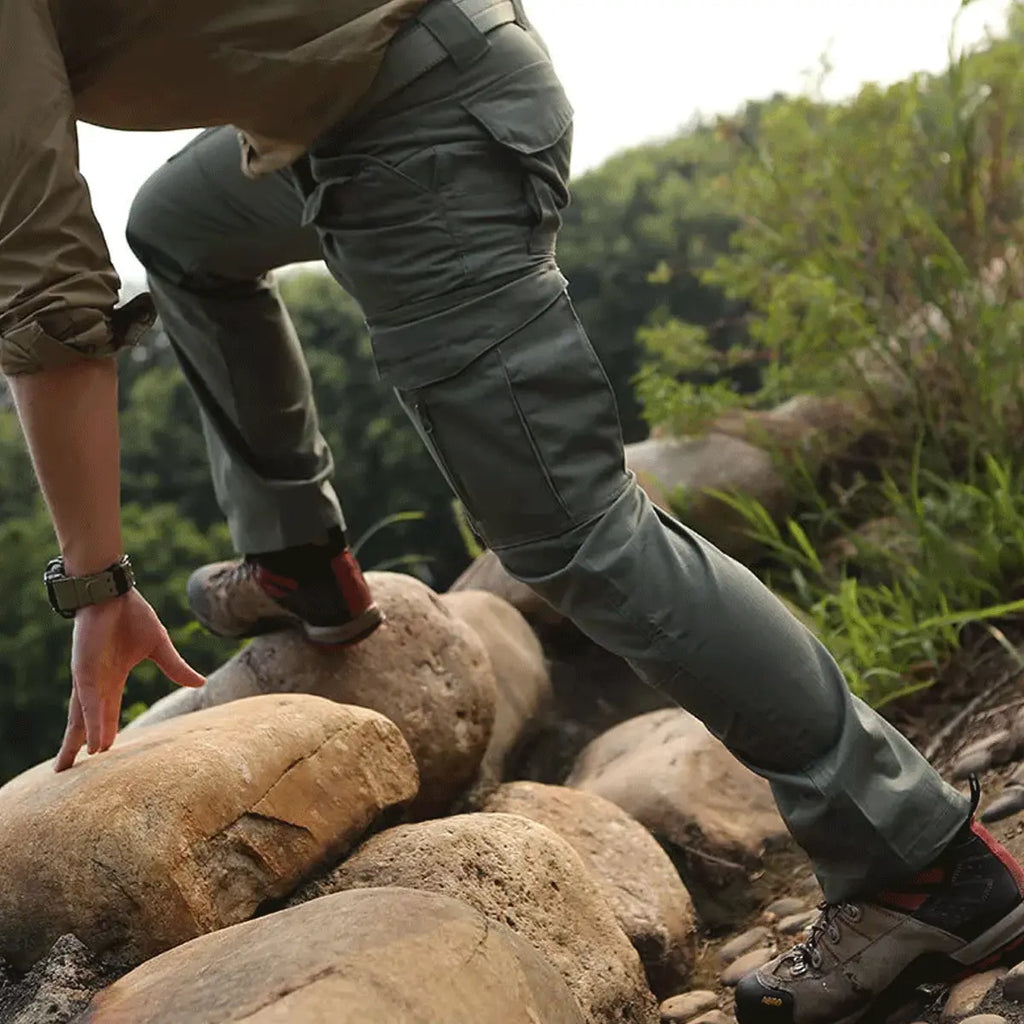 Combat-Ready Tactical Pants with Complimentary Tactical Belt – Equip Yourself for Adventure!